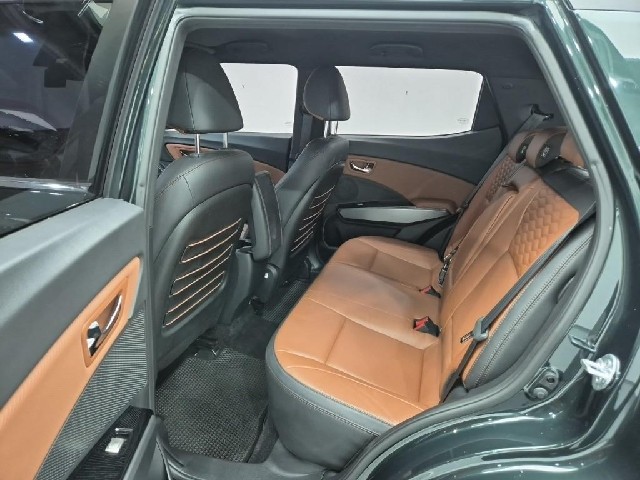 6081000970R12.jpg