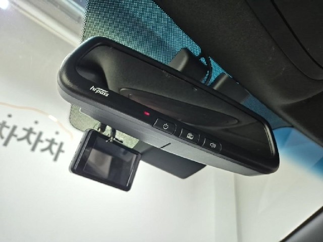 6081000970R16.jpg