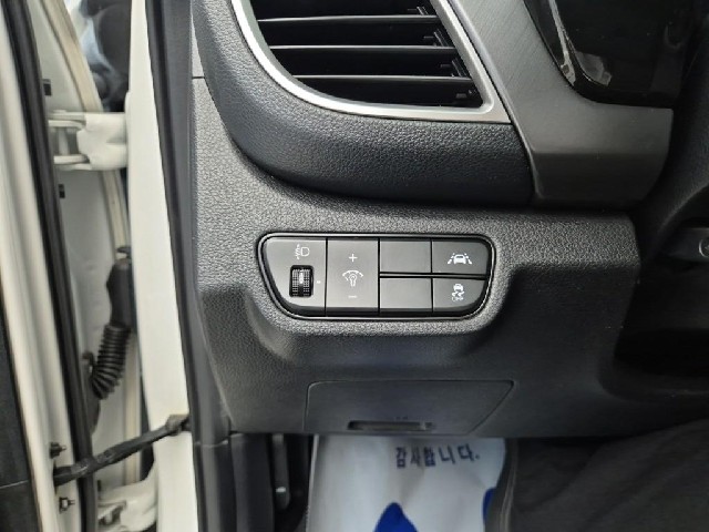 6091500642R17.jpg
