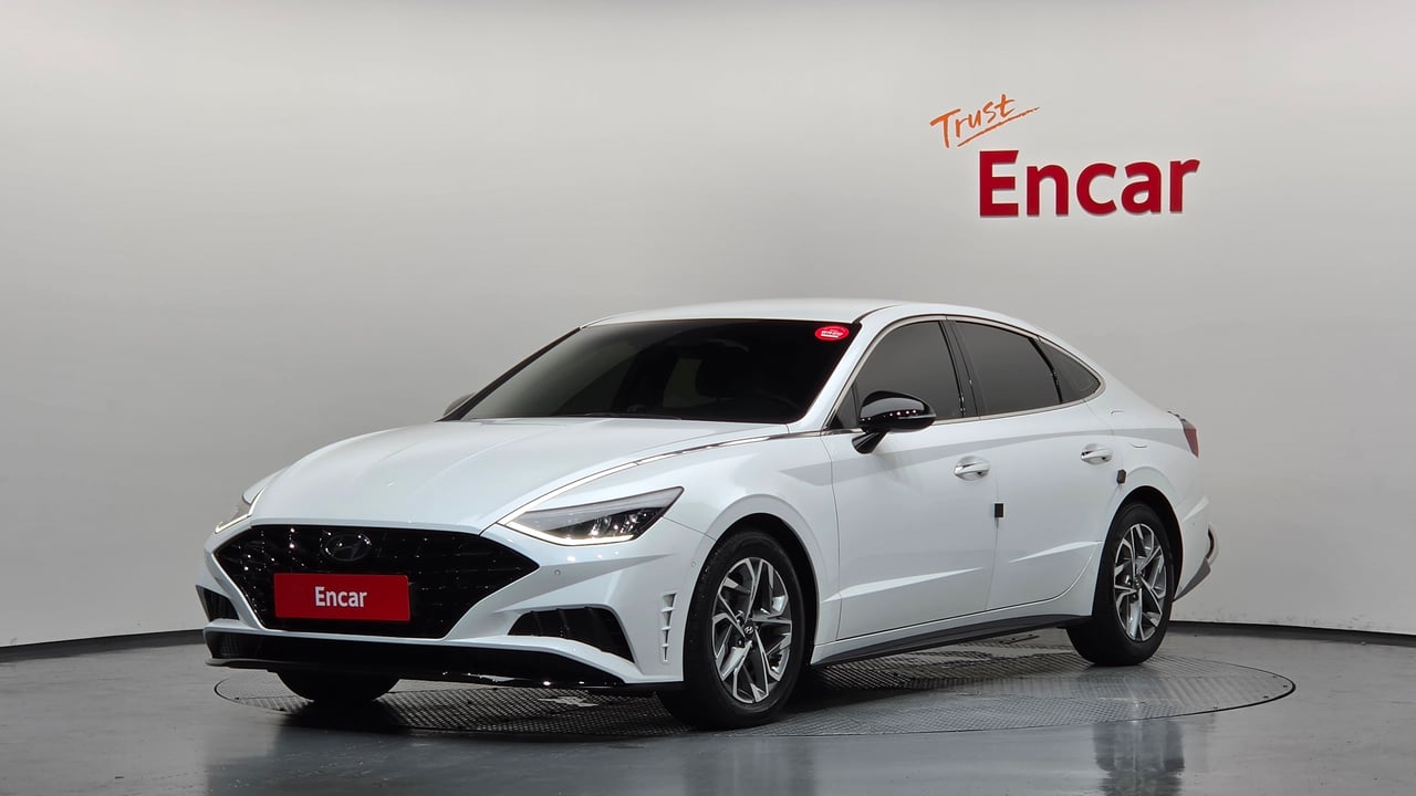 2021 Hyundai Sonata, photo 1 of 1