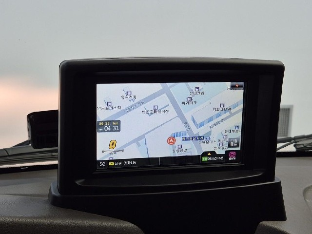 6091500678R13.jpg