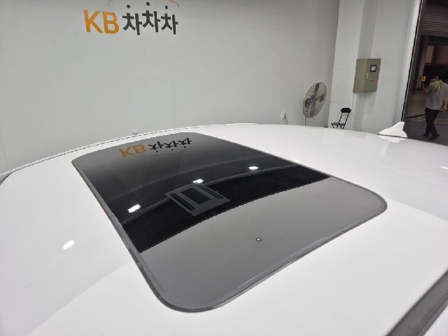 6091000599R13.jpg