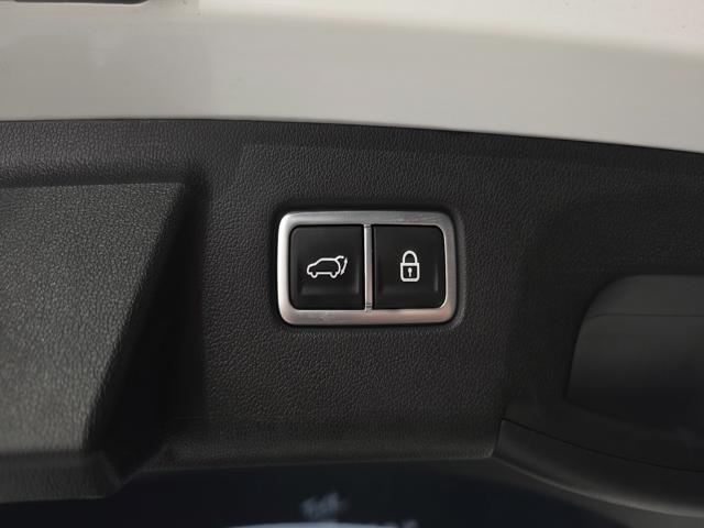 e8b597213b10aff4d3f479d373fb0a69.jpeg