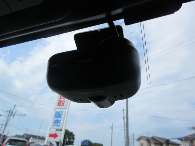 1157558A30250716W00107.jpg