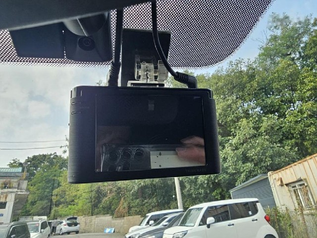 90f1c411426362d0f77bb3d0b1284c79.jpeg