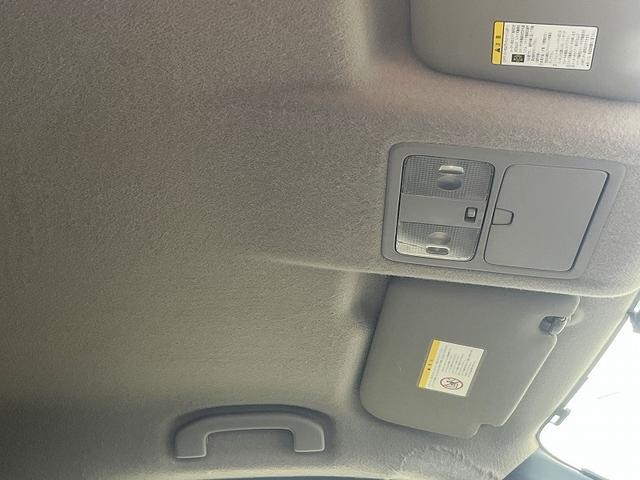 0551625A30261010W00917.jpg