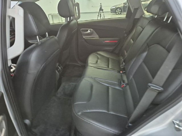 6081500599R12.jpg