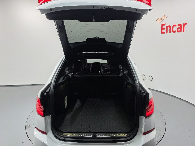 6edc84e35f9493041e3cf92460da5ebd.jpeg