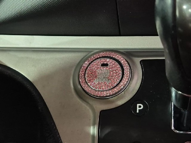 6081000474R18.jpg
