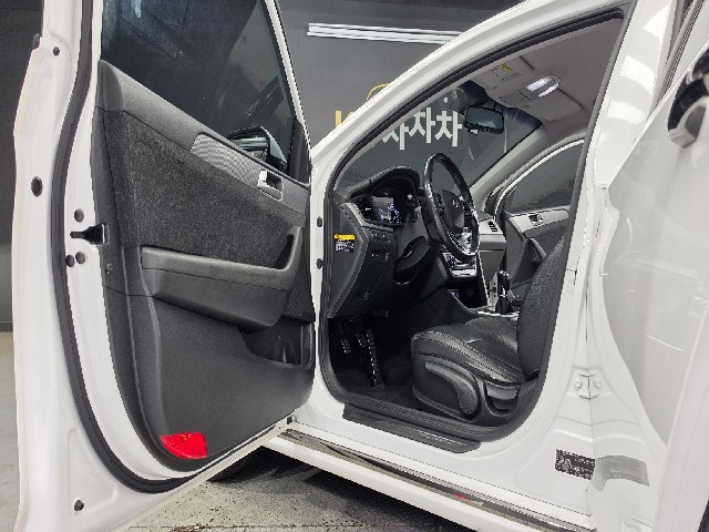 5c55fdd18cc0acd3f6e3fd07c2e4f195.jpeg