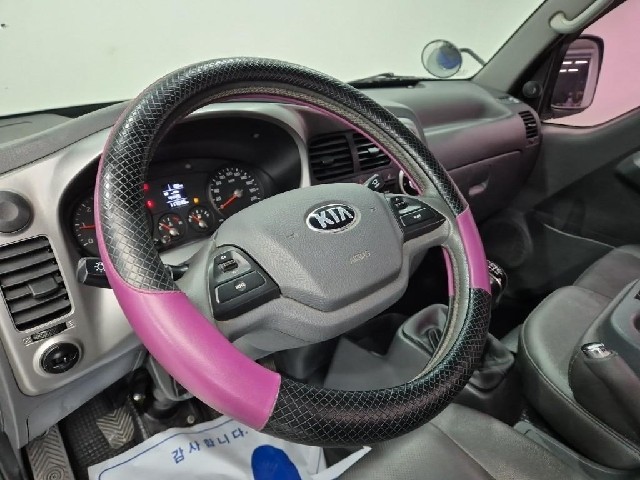 6081000373R8.jpg