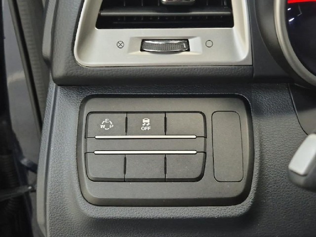 6081501969R15.jpg