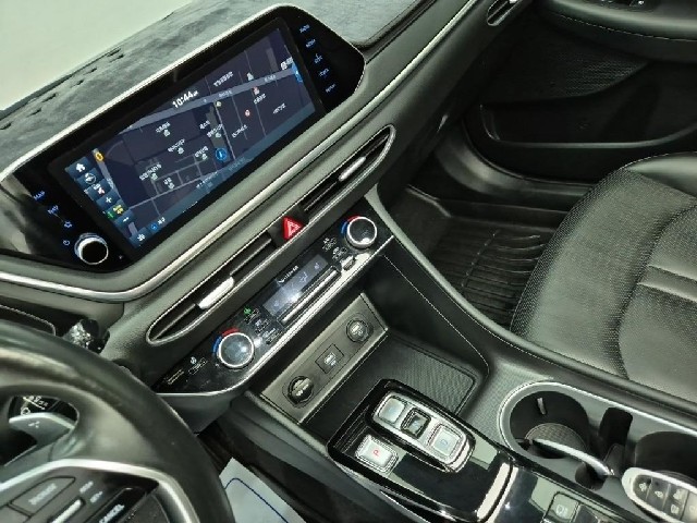 6091000258R10.jpg