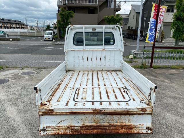 0707312A30250531W00110.jpg