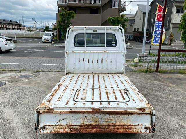 0707312A30250531W00111.jpg