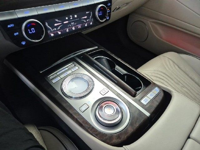 6091500742R8.jpg