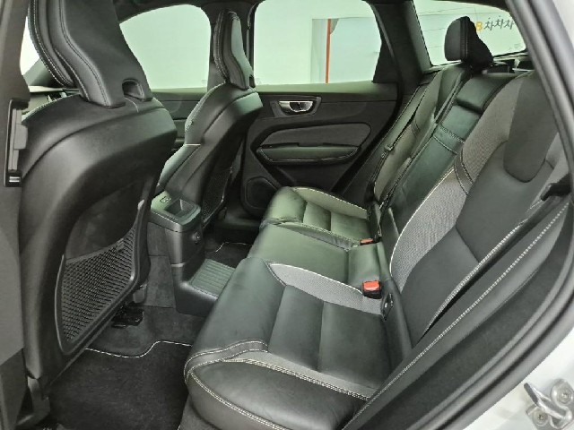 6091502041R12.jpg