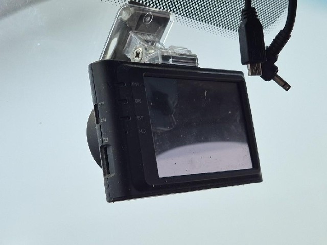 6091501815R14.jpg