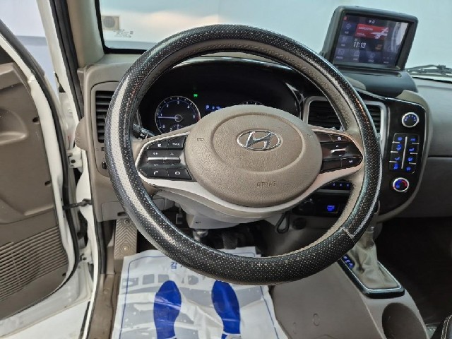 6091501815R8.jpg