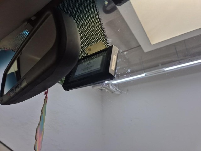 6091501065R17.jpg