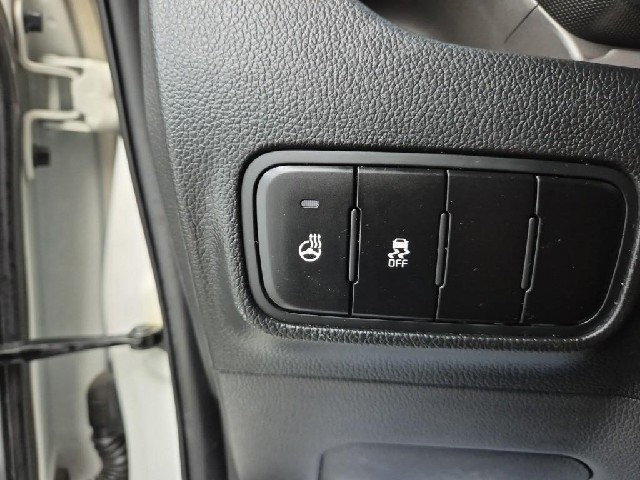 6101000106R17.jpg