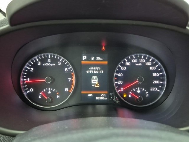 6101000076R6.jpg