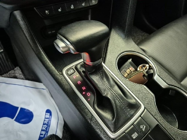 6091501774R8.jpg