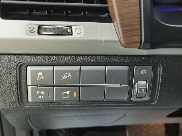 6091501426R17.jpg