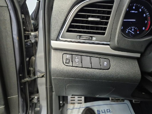 6091501354R17.jpg