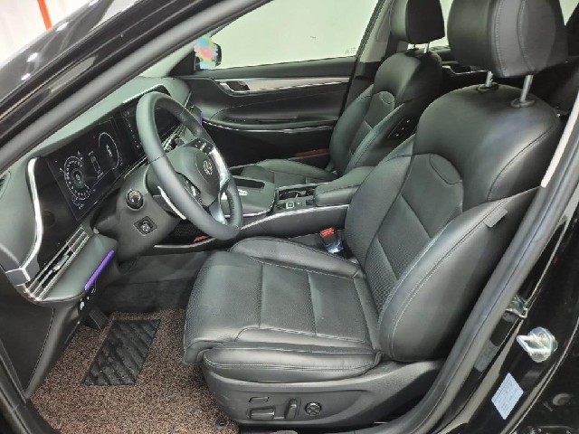 6081000844R11.jpg