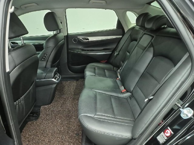 6081000844R12.jpg