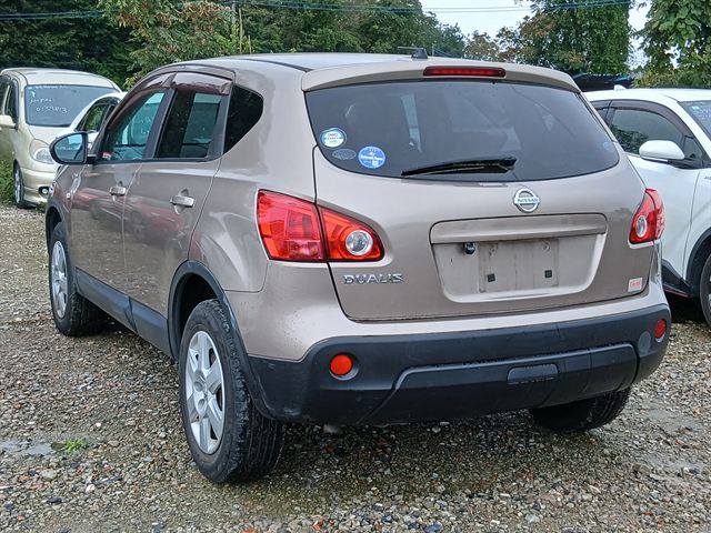 05.jpg