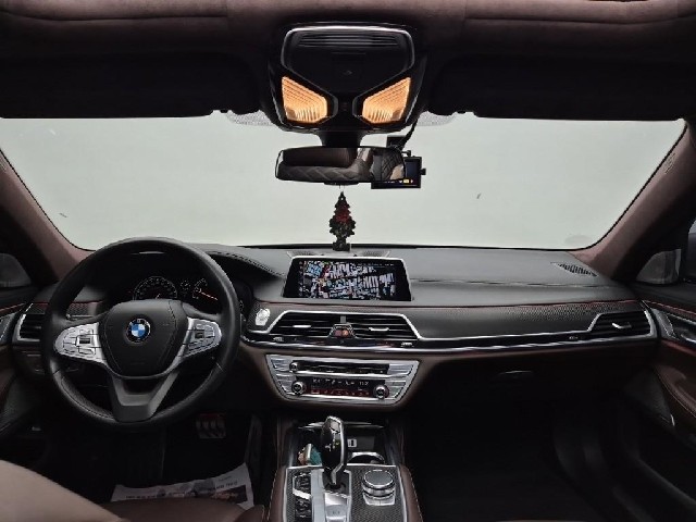 6081001796R7.jpg