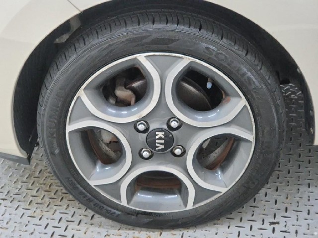 6081501937R19.jpg