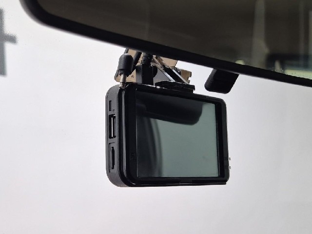 6091000578R13.jpg