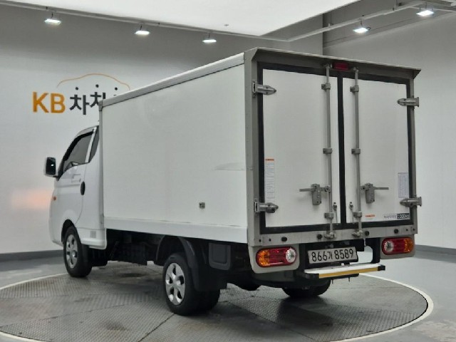 6091000578R2.jpg