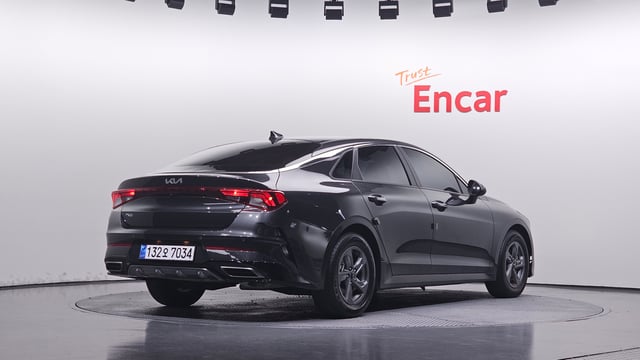 fd18bfb5318fa29f040376b0a931d3c3.jpeg