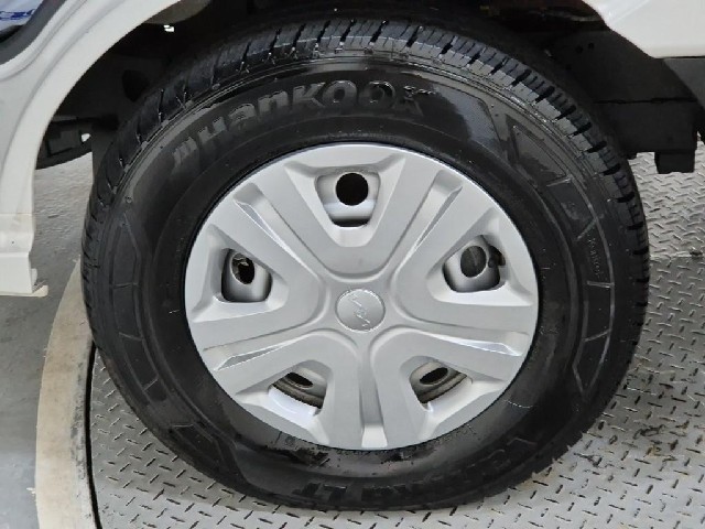 6091500358R17.jpg