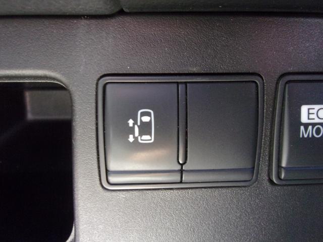 0500204A30250925W00119.jpg