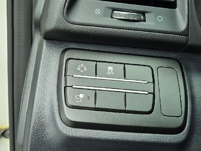 6091000092R18.jpg