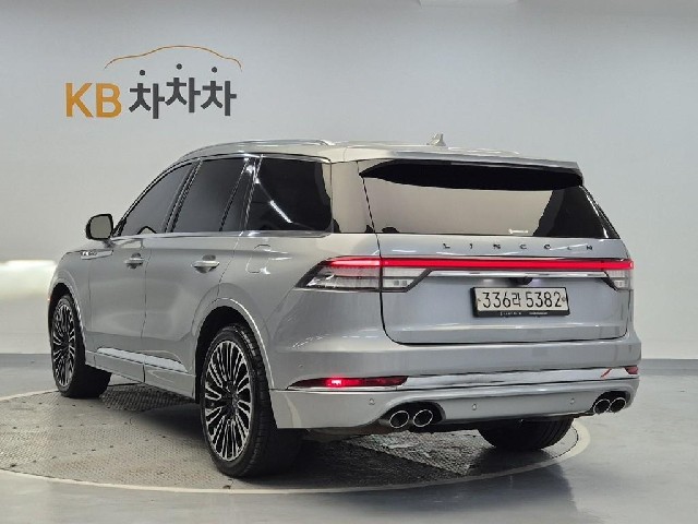 6051500875R2.jpg