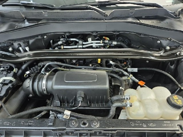 6091500767R5.jpg