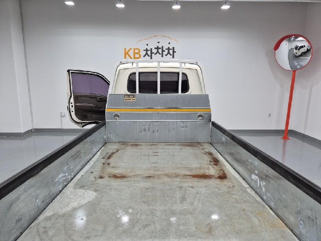 6091000528R15.jpg