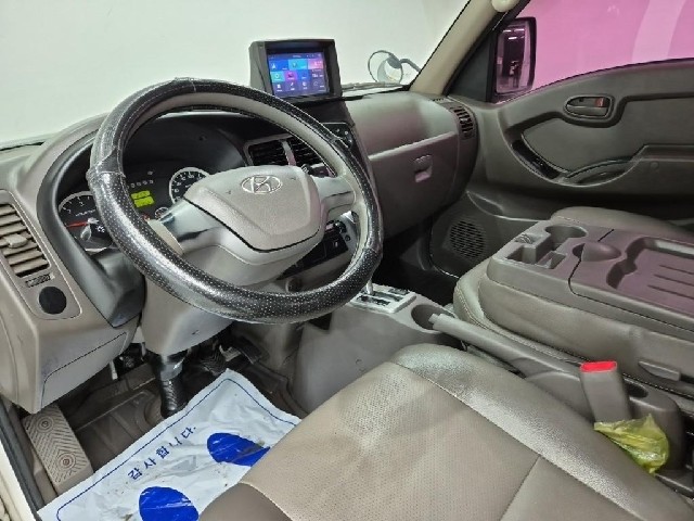 6091000528R6.jpg