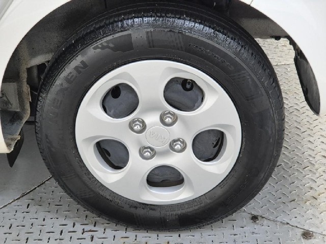 6061501289R18.jpg