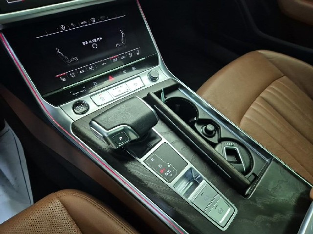6021501077R8.jpg