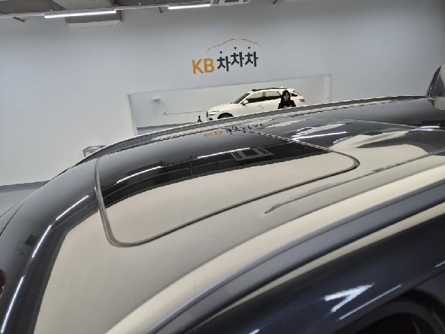 5121000632R13.jpg
