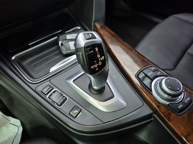 6091001621R8.jpg