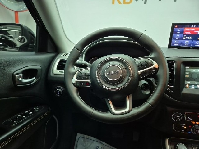 6091001558R9.jpg