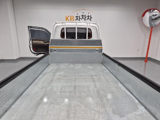 6091000054R17.jpg